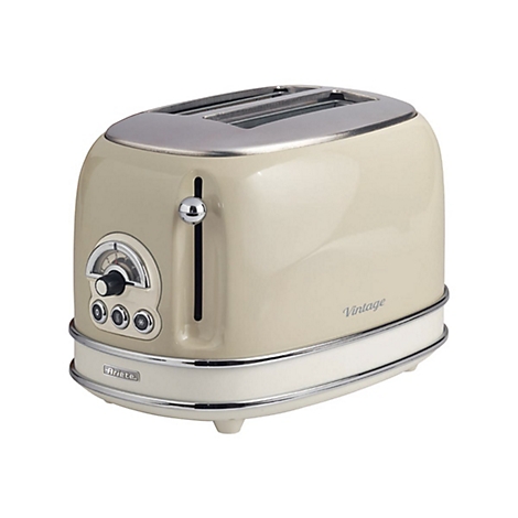 Beigefarbener Ariete Toaster im Vintage-Design mit Chromdetails und zwei Schlitzen vor weißem Hintergrund.