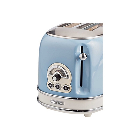 Detailansicht eines hellblauen Retro-Toasters der Marke Ariete mit verchromten Knöpfen vor weißem Hintergrund.