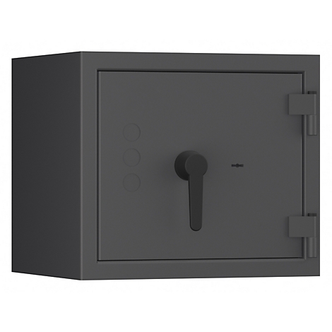 Caja fuerte gris sobre un fondo neutro. Tiene una manija, tres botones y una bisagra de puerta.