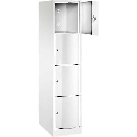 Casier blanc avec porte ouverte, trois compartiments en bas, compartiment supérieur ouvert.