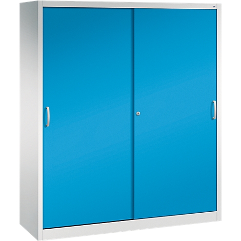 Une armoire en acier blanc moderne avec deux portes coulissantes bleu vif et des poignées argentées sur fond blanc.