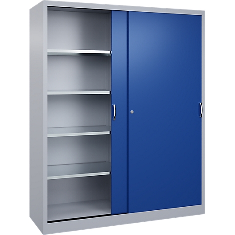 Armoire métallique grise avec portes coulissantes bleues et quatre étagères, sur fond blanc.
