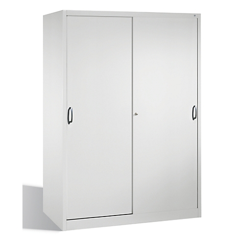 Armoire métallique claire à deux portes coulissantes et poignées noires sur fond neutre.