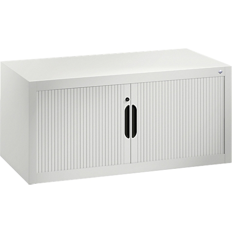 Armoire de bureau blanche avec façade à lattes et poignées noires.