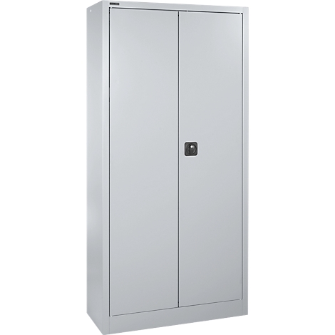 Une armoire métallique grise avec deux portes battantes et une serrure à loquet rotatif noire centrale.