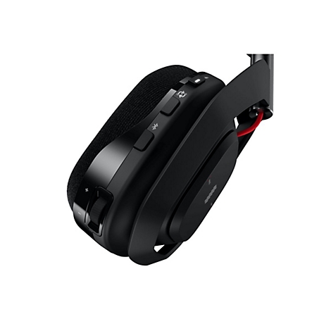 Nahaufnahme eines schwarzen Headsets mit rotem Kabel.