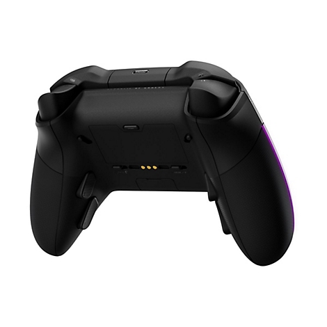 Rückansicht eines mattschwarzen Gaming-Controllers mit Ladeanschluss und RGB-Beleuchtung.