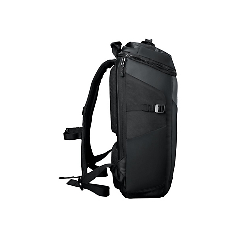 Seitliche Ansicht eines modernen, schwarzen Rucksacks mit gepolsterten Trägern vor weißem Hintergrund.