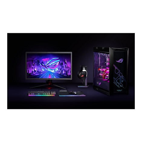 Dunkles Bild von Gaming-Hardware: Monitor, PC, Tastatur, Maus und Headset, alle mit RGB-Beleuchtung. Der Monitor zeigt eine futuristische Stadt.