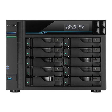 Schwarzer Asustor NAS-Server mit 10 Laufwerkseinschüben, LCD-Display und Statusleuchten vor weißem Hintergrund.