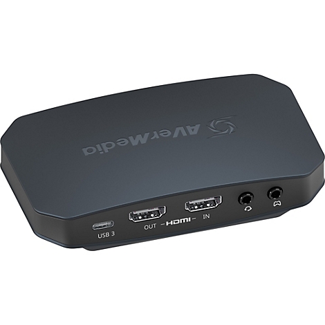 Schwarze AVerMedia Capture Card mit USB-C, HDMI-Ein- und Ausgang sowie Audio-Anschlüssen.