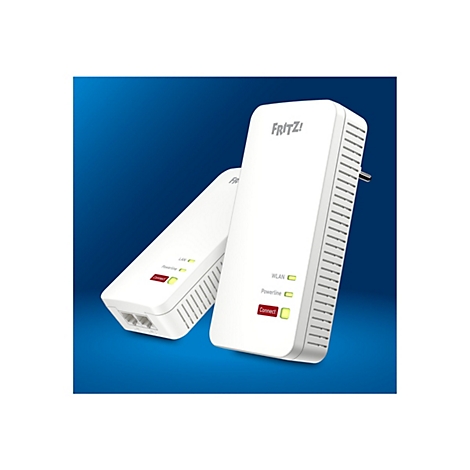 Zwei weiße Fritz!Powerline-Adapter mit Status-LEDs und Connect-Taste vor blauem Hintergrund.