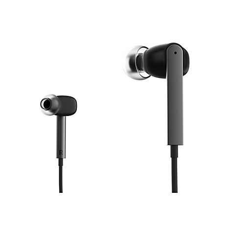 Zwei schwarze In-Ear-Kopfhörer mit silbernen Ohrstöpseln vor weißem Hintergrund.