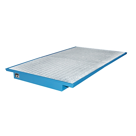 Bandeja de contención azul, rejilla metálica, rectangular. Sobre fondo blanco.
