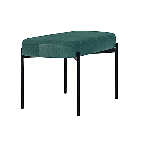 Een groene, gestoffeerde kruk met zwarte metalen poten.