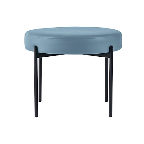 Ronde, lichtblauwe kruk met zwart metalen frame.