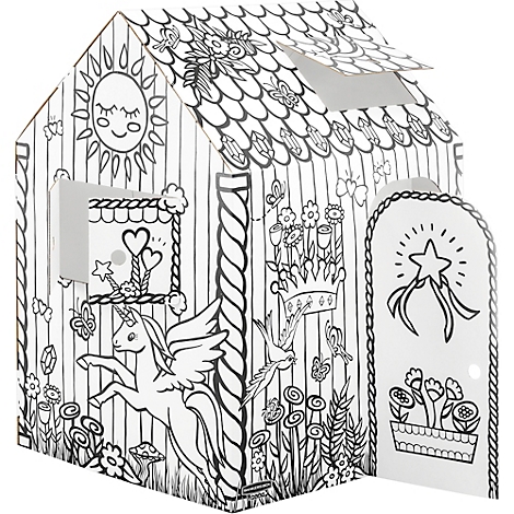 Une cabane en carton non peinte. Elle est décorée d'une licorne, d'un soleil, de fleurs, de papillons et d'une couronne.
