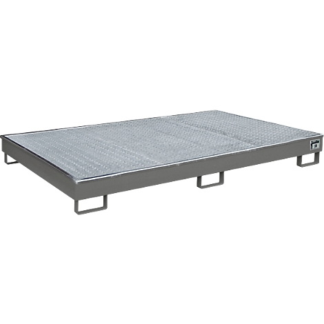 Grijze metalen pallet, rechthoekig, met een geribbeld oppervlak en U-vormige poten.