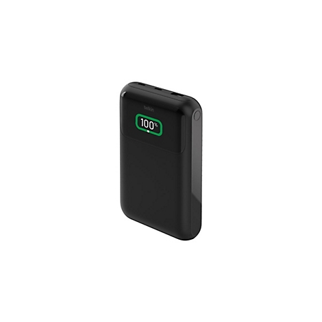 Batterie externe noire avec un écran vert affichant 100%, de Belkin.