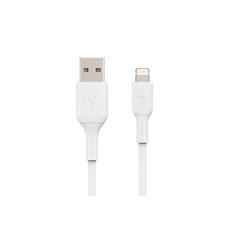 Weißes USB-A auf Lightning-Ladekabel vor weißem Hintergrund.