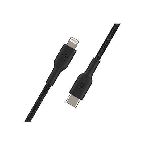 Schwarzes USB-C-auf-Lightning-Kabel mit geflochtenem Kabel und weißen Hintergrund.
