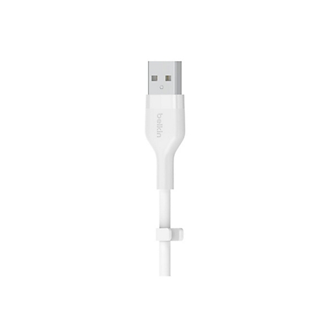 Weißes USB-A-Kabel von Belkin vor neutralem Hintergrund mit kleiner Kabelklemme am Kabel.