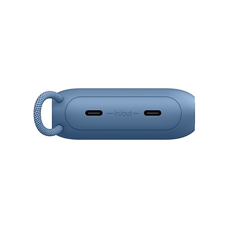 Blaues längliches Gerät mit zwei USB-C-Anschlüssen. Oben ein Textilband.