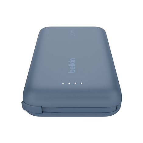 Batterie externe Belkin bleue de 20W, avec des LED blanches et le logo Belkin.