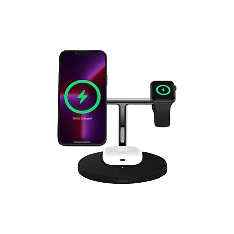 Schwarze 3-in-1 Ladestation von Belkin lädt iPhone, Apple Watch und AirPods gleichzeitig auf.