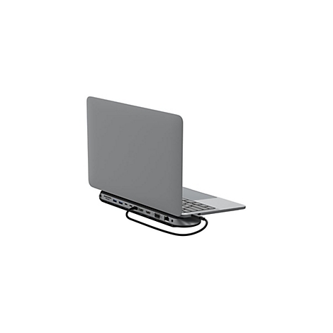 Grauer Laptop mit einem Multiport-Adapter. Der Adapter ist an den Laptop angeschlossen und bietet verschiedene Anschlüsse.