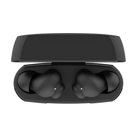Schwarze kabellose Ohrhörer liegen in ihrem offenen Ladecase. Der Deckel ist offen, beide Ohrhörer sind sichtbar.