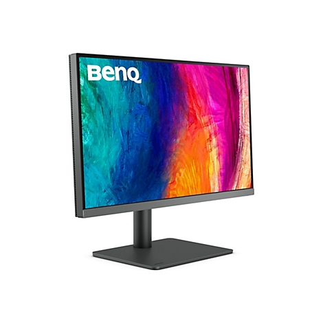 Ein schwarzer BenQ-Monitor steht auf einem Standfuß vor weißem Hintergrund, mit buntem, abstraktem Bildschirminhalt.