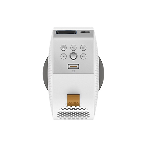 Un projecteur blanc et compact avec des boutons de commande, un port USB et une grille en bas. Le boîtier porte la mention "GV50".