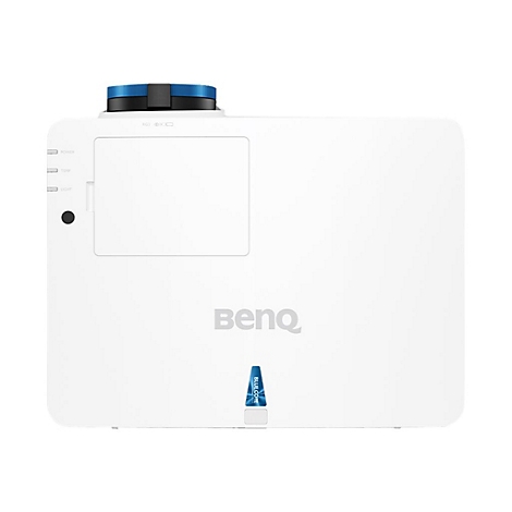 Weißer Projektor von BenQ mit blauem Element auf der Oberseite und Logo auf der Vorderseite. Blaue CORE-Aufkleber.