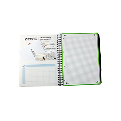 Un cahier ouvert avec du papier quadrillé blanc et des bordures vertes. Sur le côté gauche, une poche avec du papier et du texte.