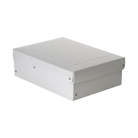 Une boîte rectangulaire blanche avec un couvercle, vue légèrement en diagonale depuis le haut à gauche.