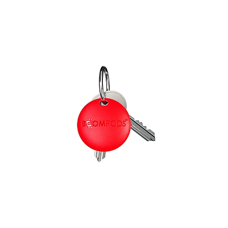 Pendentif rond rouge avec logo "BOOMPODS", fixé à un porte-clés avec des clés.