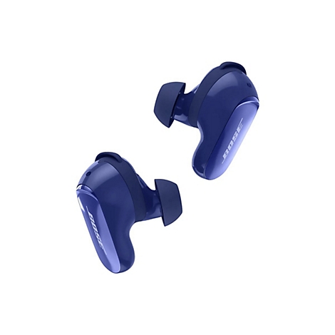 Zwei tiefblaue Bose In-Ear-Kopfhörer vor weißem Hintergrund.