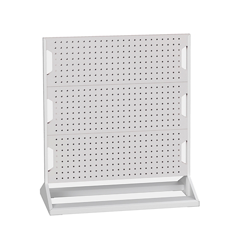 Hellgraue Lochwand mit vielen kleinen Löchern, auf einer Basis stehend.