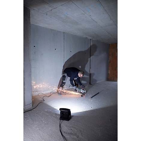 Texte : Garantie fabricant de 2 ans, anglais : Years Manufacturer Guarantee.