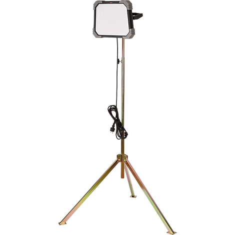 Gros plan sur un appareil noir avec un bouton d'alimentation jaune vif affichant le symbole d'alimentation.