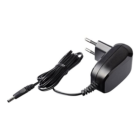 Schwarzes Steckernetzteil mit Eurostecker und aufgewickeltem Kabel mit kleinem Rundstecker.