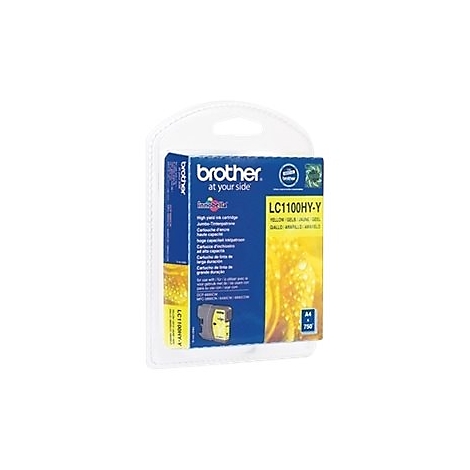 Gelbe Brother Druckerpatrone LC1100HY-Y in versiegelter Blisterverpackung vor weißem Hintergrund.