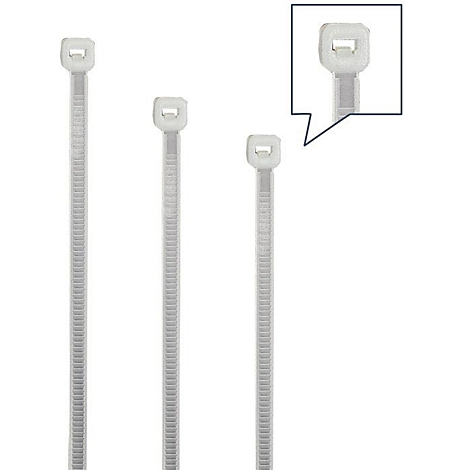Drie kabelbinders op een witte achtergrond met een vergrote detailweergave van een bindkop.