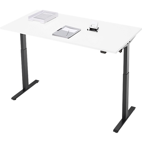 Een witte in hoogte verstelbare bureau met een zwart frame. Op het tafelblad liggen opbergbakken en een perforator.