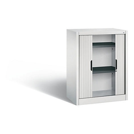 Weißer Aktenschrank mit zwei Ebenen, Rollladen-Türen und schwarzen Griffen.