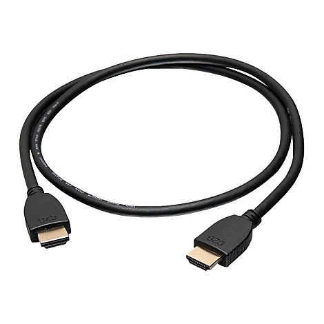 Schwarzes HDMI-Kabel mit Steckern an beiden Enden, das sich in einer Schlaufe auf weißem Hintergrund befindet.