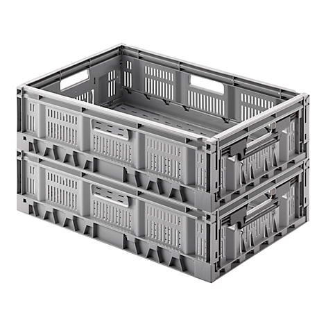 Dos cajas de plástico grises apilables con asas naranjas y ranuras de ventilación.