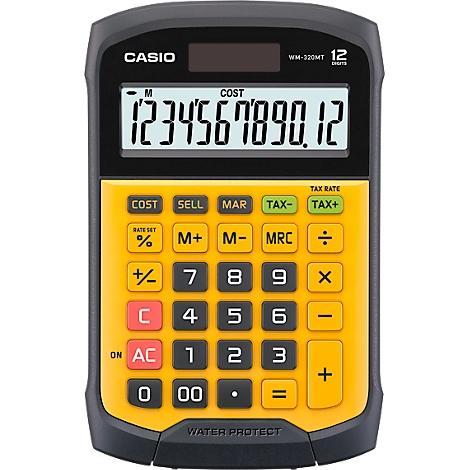Calculatrice Casio jaune et noire. L'écran affiche les chiffres 1234567890.12. Boutons avec des étiquettes telles que COST, SELL, MAR, TAX- et TAX+.