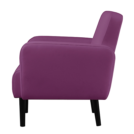 Un fauteuil violet, vu de côté, avec des pieds noirs.